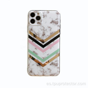 Funda de silicona con motivos geométricos para iPhone 12